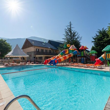 Отель Camping Le Rochetaillee Grandes Sables Экстерьер фото