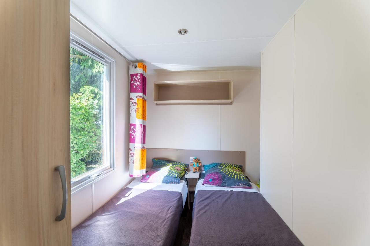 Отель Camping Le Rochetaillee Grandes Sables Экстерьер фото