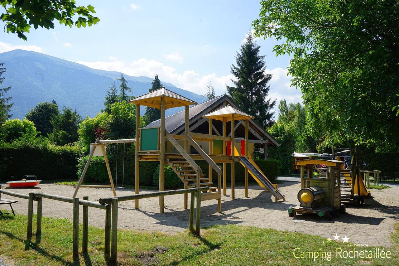 Отель Camping Le Rochetaillee Grandes Sables Экстерьер фото