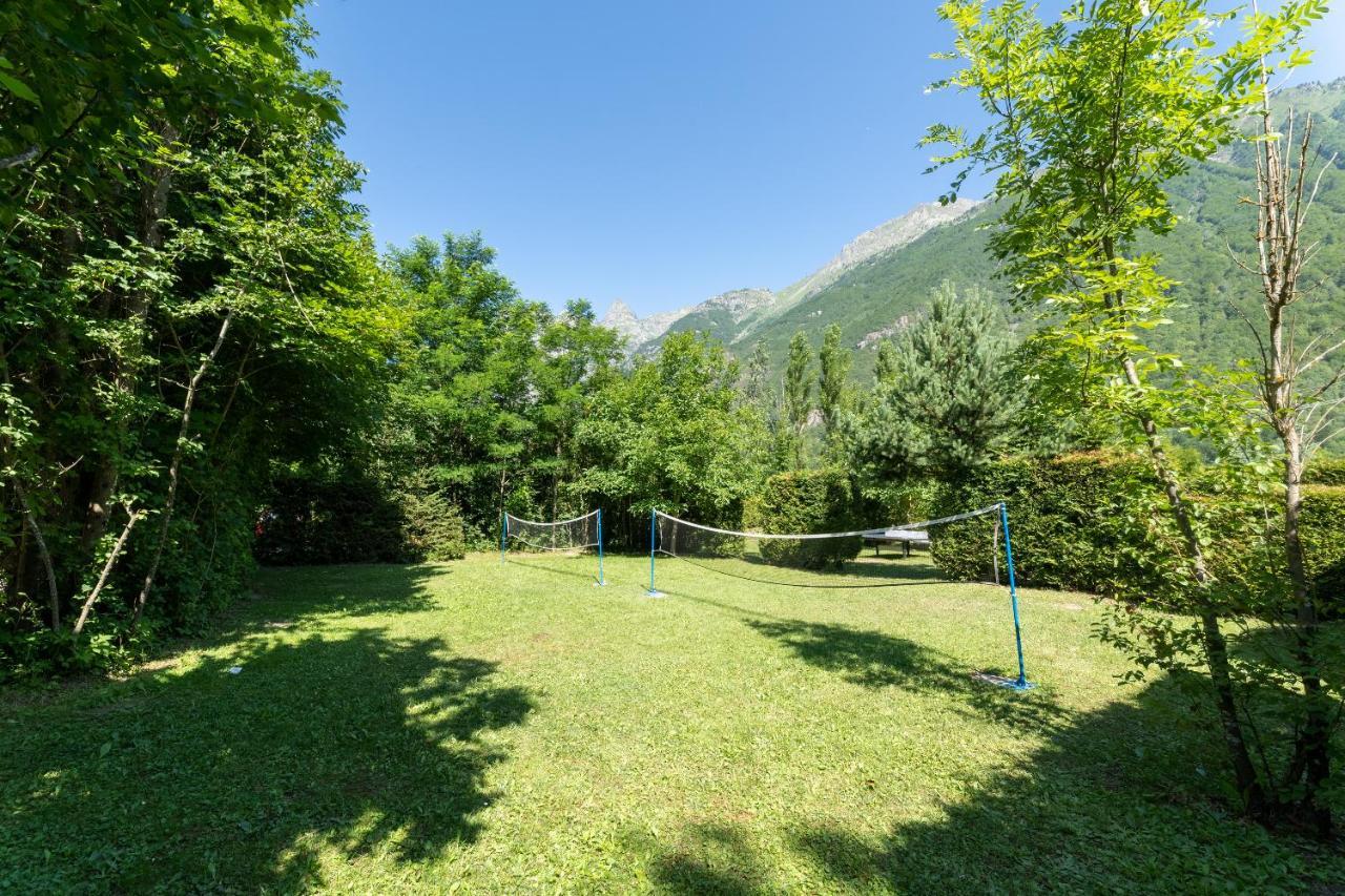 Отель Camping Le Rochetaillee Grandes Sables Экстерьер фото