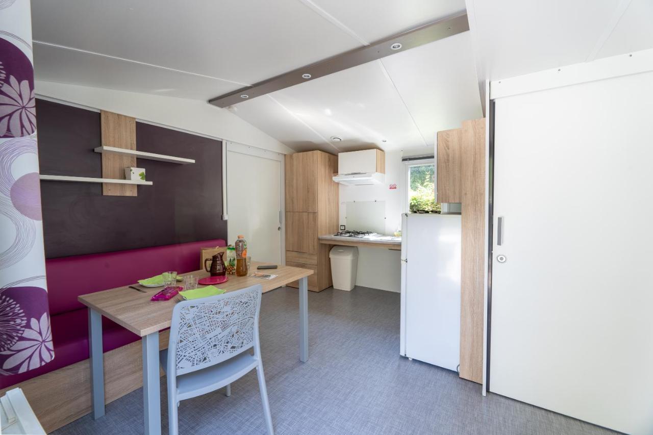 Отель Camping Le Rochetaillee Grandes Sables Экстерьер фото