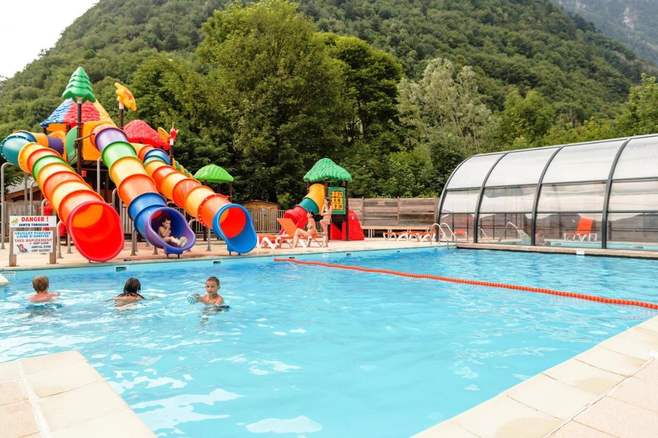 Отель Camping Le Rochetaillee Grandes Sables Экстерьер фото