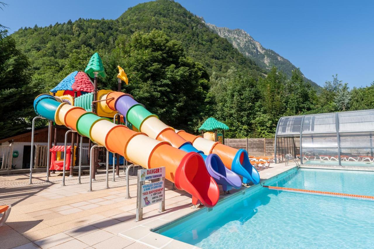 Отель Camping Le Rochetaillee Grandes Sables Экстерьер фото